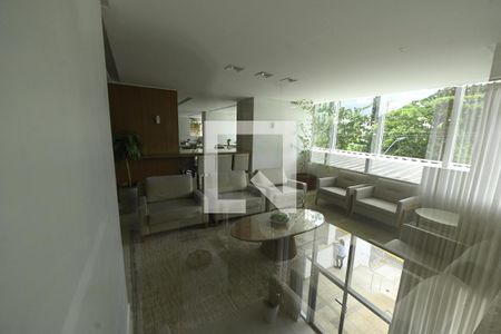 Apartamento para alugar com 64m², 2 quartos e 1 vagaÁrea comum 