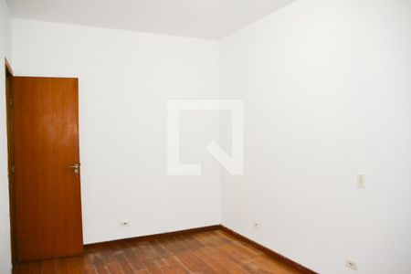 Casa à venda com 229m², 6 quartos e 3 vagasQuarto 4