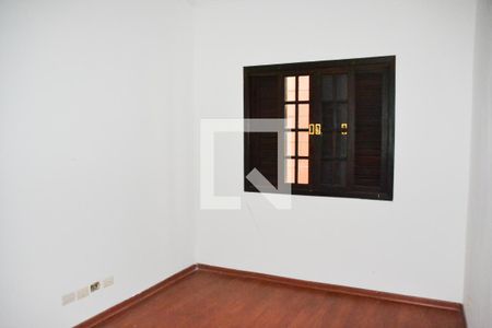 Quarto 1 de casa à venda com 6 quartos, 229m² em Santa Maria, Santo André