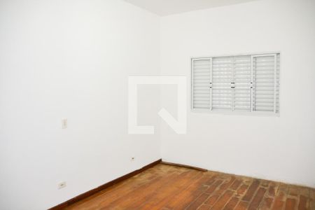 Casa à venda com 229m², 6 quartos e 3 vagasQuarto 