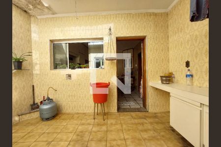 Casa para alugar com 437m², 2 quartos e 3 vagasQuintal