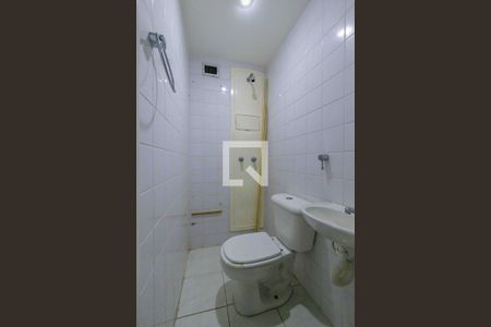 Apartamento para alugar com 105m², 3 quartos e 2 vagas Apartamento para alugar com 105m², 3 quartos e 2 vagasBanheiro do Closet