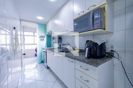 Apartamento para alugar com 105m², 3 quartos e 2 vagas Apartamento para alugar com 105m², 3 quartos e 2 vagasCozinha