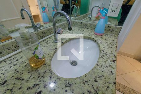 Apartamento para alugar com 105m², 3 quartos e 2 vagas Apartamento para alugar com 105m², 3 quartos e 2 vagasBanheiro Social