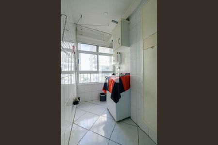 Apartamento para alugar com 105m², 3 quartos e 2 vagas Apartamento para alugar com 105m², 3 quartos e 2 vagasÁrea de Serviço