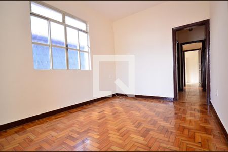 Sala de casa para alugar com 4 quartos, 200m² em Renascença, Belo Horizonte