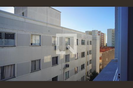 Sala - Vista  de apartamento à venda com 2 quartos, 50m² em Parque Santa Fé, Porto Alegre