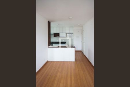Sala de apartamento para alugar com 2 quartos, 40m² em Vila Ema, São Paulo