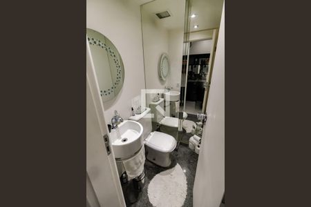 Banheiro de apartamento para alugar com 1 quarto, 78m² em Vila Suzana, São Paulo