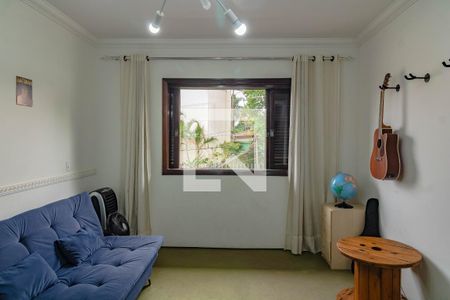 Casa à venda com 330m², 3 quartos e 4 vagas Casa à venda com 330m², 3 quartos e 4 vagasQuarto