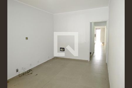 Sala de casa para alugar com 3 quartos, 225m² em Conjunto Residencial Vista Verde, São Paulo