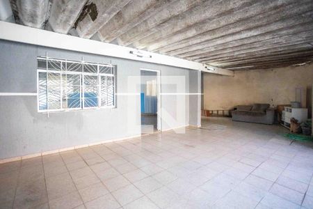 Casa para alugar com 63m², 2 quartos e 1 vagaGaragem
