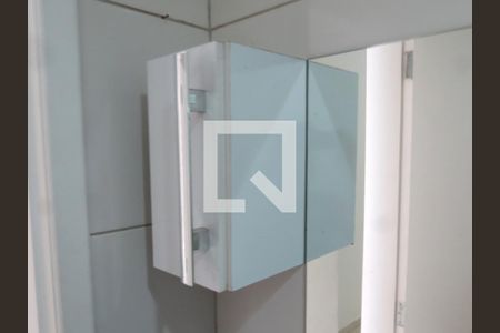 Banheiro de casa para alugar com 1 quarto, 40m² em Parque Sao Luis, São Paulo