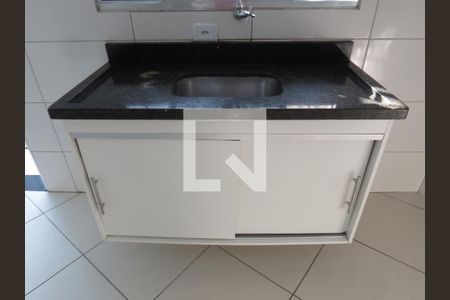 Sala/Cozinha - Gabinete de casa para alugar com 1 quarto, 40m² em Parque Sao Luis, São Paulo