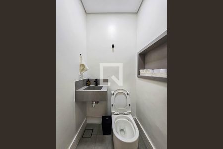 lavabo de apartamento para alugar com 3 quartos, 193m² em Jardim Tres Marias, Guarujá