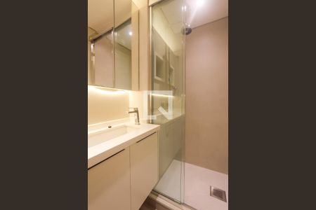 Banheiro suíte de apartamento à venda com 2 quartos, 78m² em Jardim Sabará, Porto Alegre