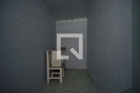 Casa para alugar com 300m², 2 quartos e 6 vagasDespensa