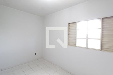 Quarto 2 de apartamento para alugar com 3 quartos, 105m² em Martins, Uberlândia