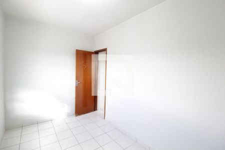 Quarto 2 de apartamento para alugar com 3 quartos, 105m² em Martins, Uberlândia