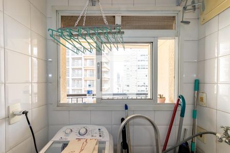 Apartamento à venda com 72m², 2 quartos e 1 vaga Apartamento à venda com 72m², 2 quartos e 1 vagaÁrea de Serviço