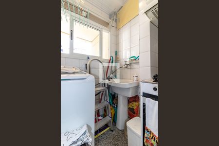 Apartamento à venda com 72m², 2 quartos e 1 vaga Apartamento à venda com 72m², 2 quartos e 1 vagaÁrea de Serviço