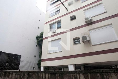 Studio - Sala/Quarto Vista de kitnet/studio à venda com 1 quarto, 30m² em Centro Histórico, Porto Alegre