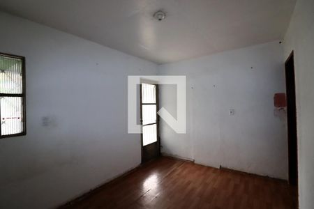 Sala de estar de casa para alugar com 1 quarto, 240m² em Maria Regina, Alvorada