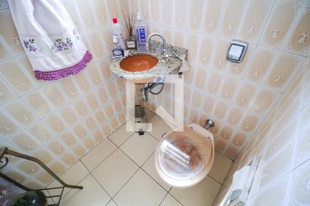 Casa à venda com 163m², 3 quartos e 4 vagasLavabo