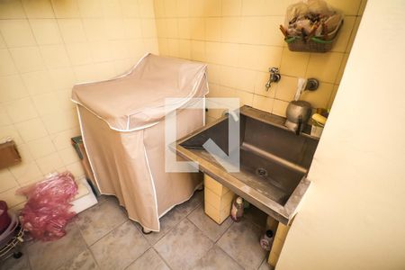 Casa à venda com 163m², 3 quartos e 4 vagasÁrea de Serviço