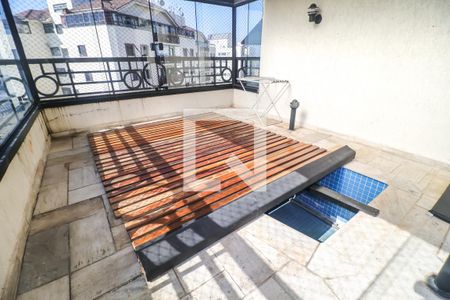 Apartamento à venda com 147m², 3 quartos e 3 vagasVaranda