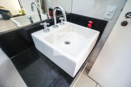 Apartamento à venda com 147m², 3 quartos e 3 vagasBanheiro Social 2