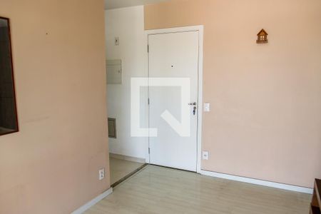 sala de apartamento à venda com 3 quartos, 72m² em Km 18, Osasco