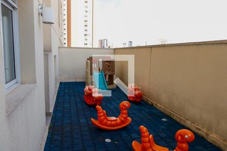 Apartamento à venda com 72m², 3 quartos e 2 vagasÁrea comum - Playground