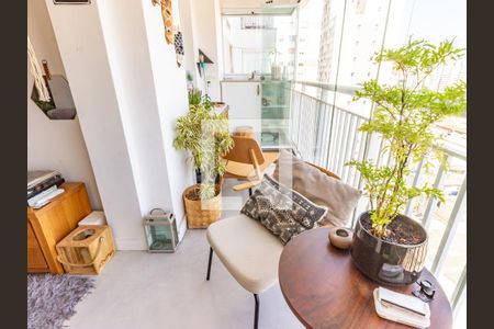 Apartamento à venda com 64m², 2 quartos e 1 vagaVaranda