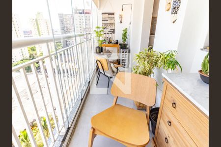 Apartamento à venda com 64m², 2 quartos e 1 vagaVaranda