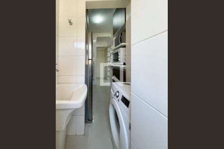 Apartamento à venda com 60m², 2 quartos e 1 vagaÁrea de Serviço