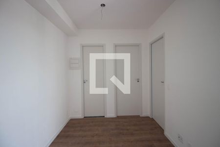 Sala/Cozinha de apartamento para alugar com 2 quartos, 29m² em Cidade Antônio Estêvão de Carvalho, São Paulo