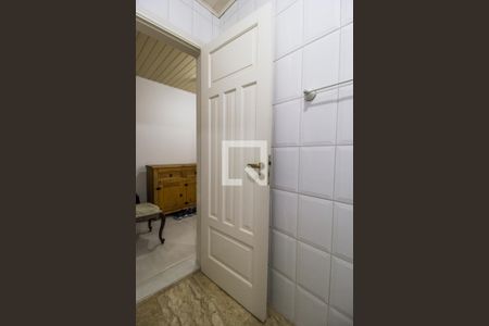 Casa de condomínio à venda com 400m², 5 quartos e 4 vagasBanheiro da Suíte 4