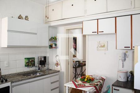 Apartamento à venda com 113m², 3 quartos e sem vagaCozinha