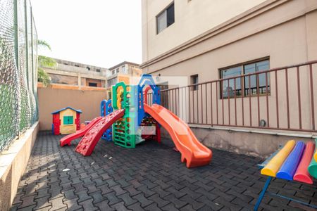 Apartamento à venda com 78m², 3 quartos e 1 vaga Apartamento à venda com 78m², 3 quartos e 1 vagaÁrea comum - Playground