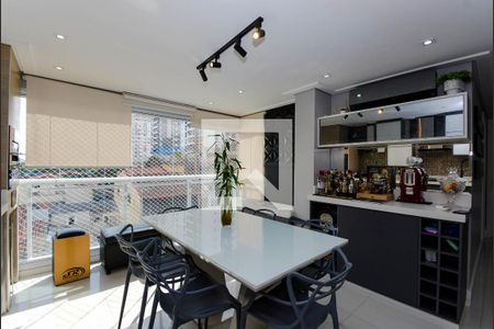 Sala de apartamento à venda com 2 quartos, 58m² em Vila Rosália, Guarulhos