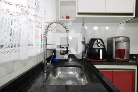 Casa de condomínio à venda com 87m², 2 quartos e 1 vagaSala/Cozinha