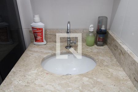 Casa de condomínio à venda com 87m², 2 quartos e 1 vagaBanheiro da Suíte 1