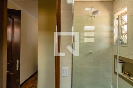 Casa à venda com 172m², 3 quartos e 2 vagasBanheiro 2