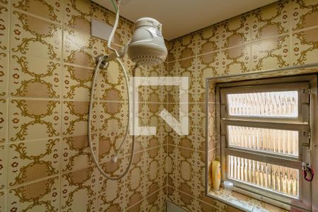 Casa à venda com 172m², 3 quartos e 2 vagasBanheiro 1