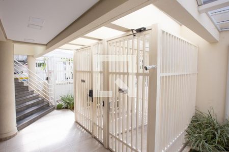 Apartamento à venda com 70m², 3 quartos e 1 vagaHALL ENTRADA PREDIO