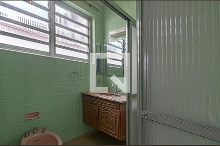 banheiro social2 de casa à venda com 2 quartos, 148m² em Bosque da Saúde, São Paulo
