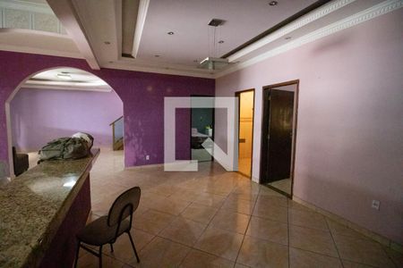 Copa de casa à venda com 5 quartos, 395m² em Dom Bosco, Betim