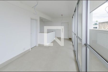 Sala 2 de apartamento à venda com 4 quartos, 180m² em Nova Suíça, Belo Horizonte
