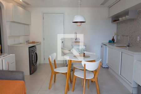 Sala - Cozinha de apartamento à venda com 1 quarto, 37m² em Ferreira, São Paulo